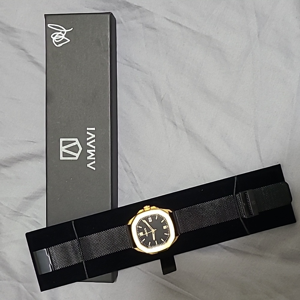AMAVI Watch W/ Box Autographed by UFCs Darren Till